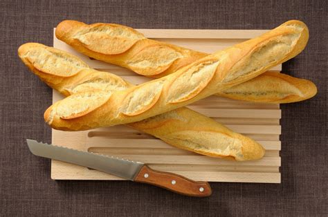 what is baguette made of